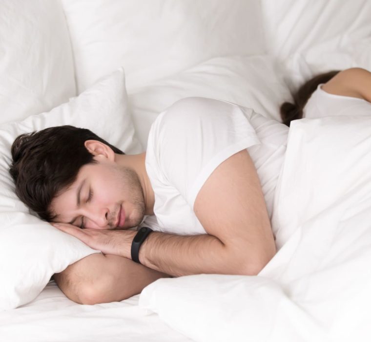 aspectos a tener en cuenta si duermes de lado